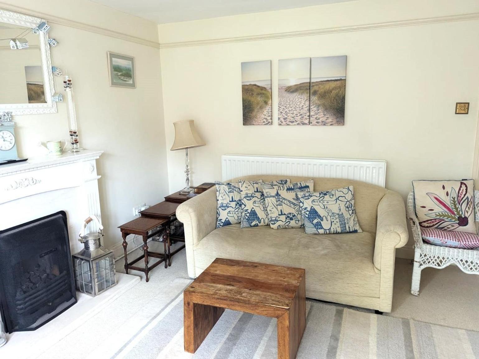 Georgian 2 Bedroom Apartment In Chichester With Free Parking - Chichester Holiday Properties Kültér fotó